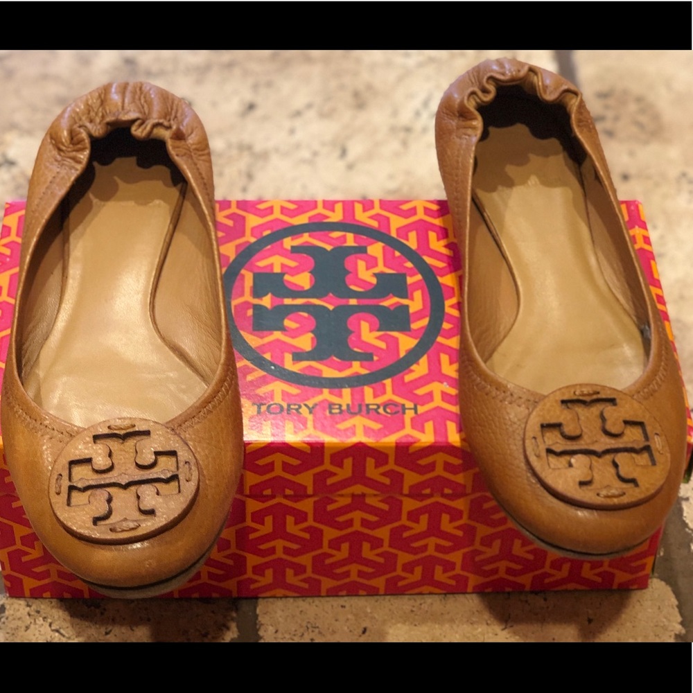 Tory Burch Reva Flats, tan size 9M